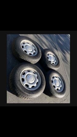 4 — 235/75r17 6x135 6x5.31 Stock Ford F-150 Expedition Wheels Rims Good 90% Treads 2025 DOT !!!!!!!!!!