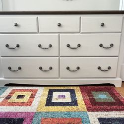 7-drawer Dresser