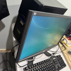 Desktop Computer For Sale - Windows Professional And Microsoft Word. 