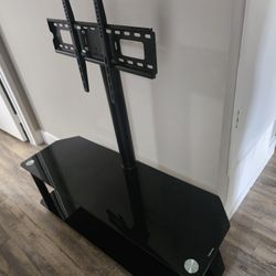 MODERN TV STAND