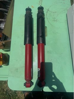 2012 Ford Mustang Shelby GT500 SVT Strut Shock Partial Set