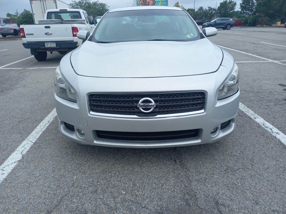 2011 Nissan Maxima
