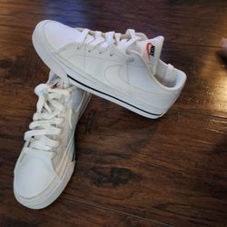 Nike White Low-Top Sneakers