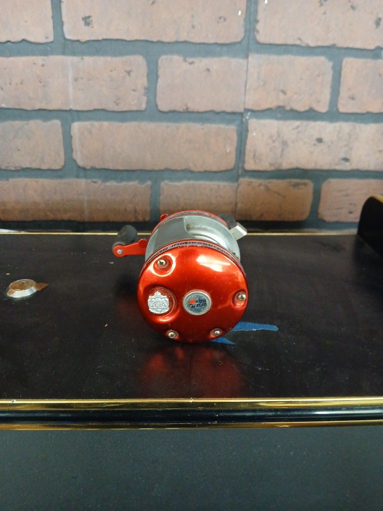 Fishing Reel
