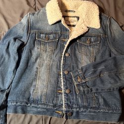 Jean Jacket With Faux Fur Inside