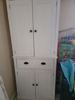 Kitchen Pantry
