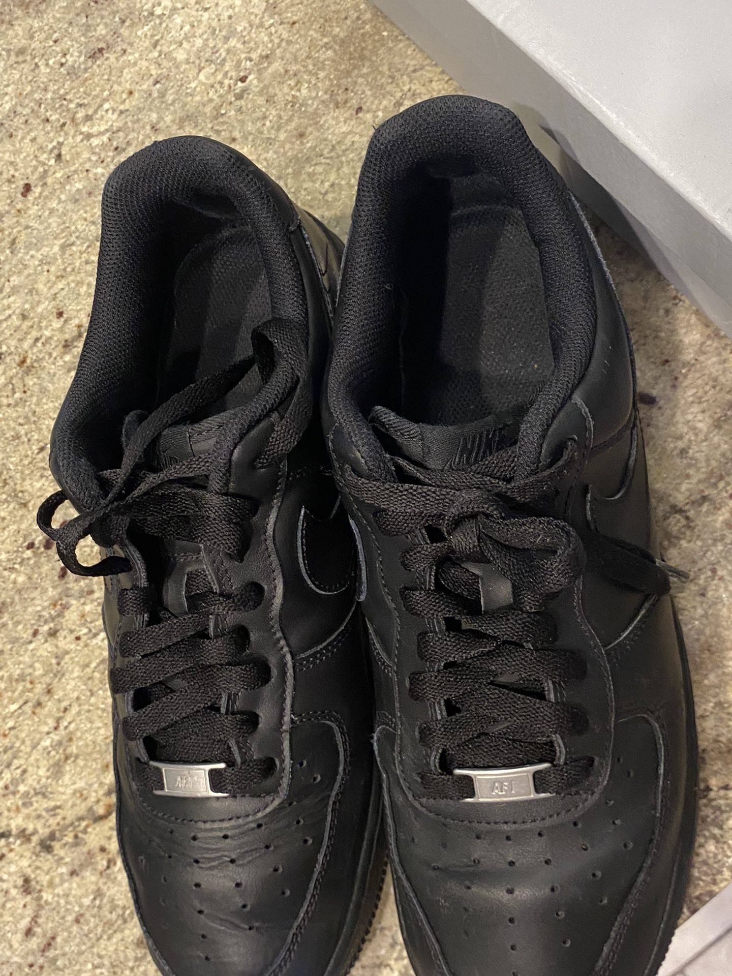 air force 1 black size 10