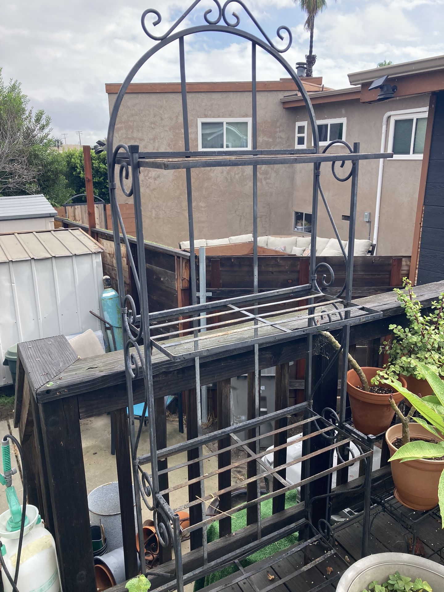 4 Tier Iron Planter Holder- Black