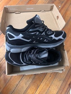 ASICS men gel NYC graphite grey and black