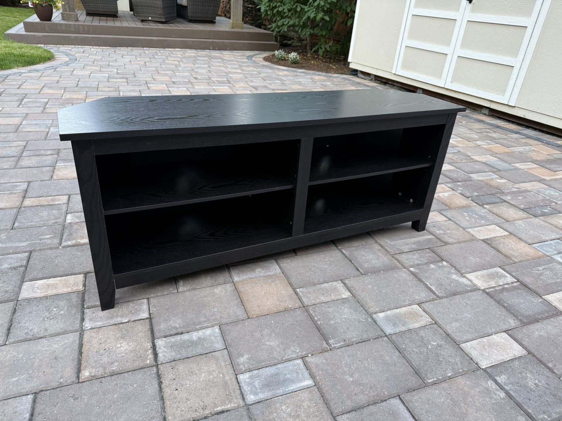 TV Stand/Entertainment Center