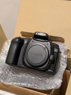 Canon EOS 20D 8.2MP Digital Camera