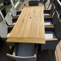 Teak Outdoor Dining Table & Chairs