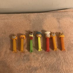 Vintage Lot Of 7 Garfield Pez Dispensers Footed Some Doubles