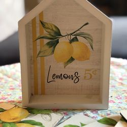 Lemon House Frame