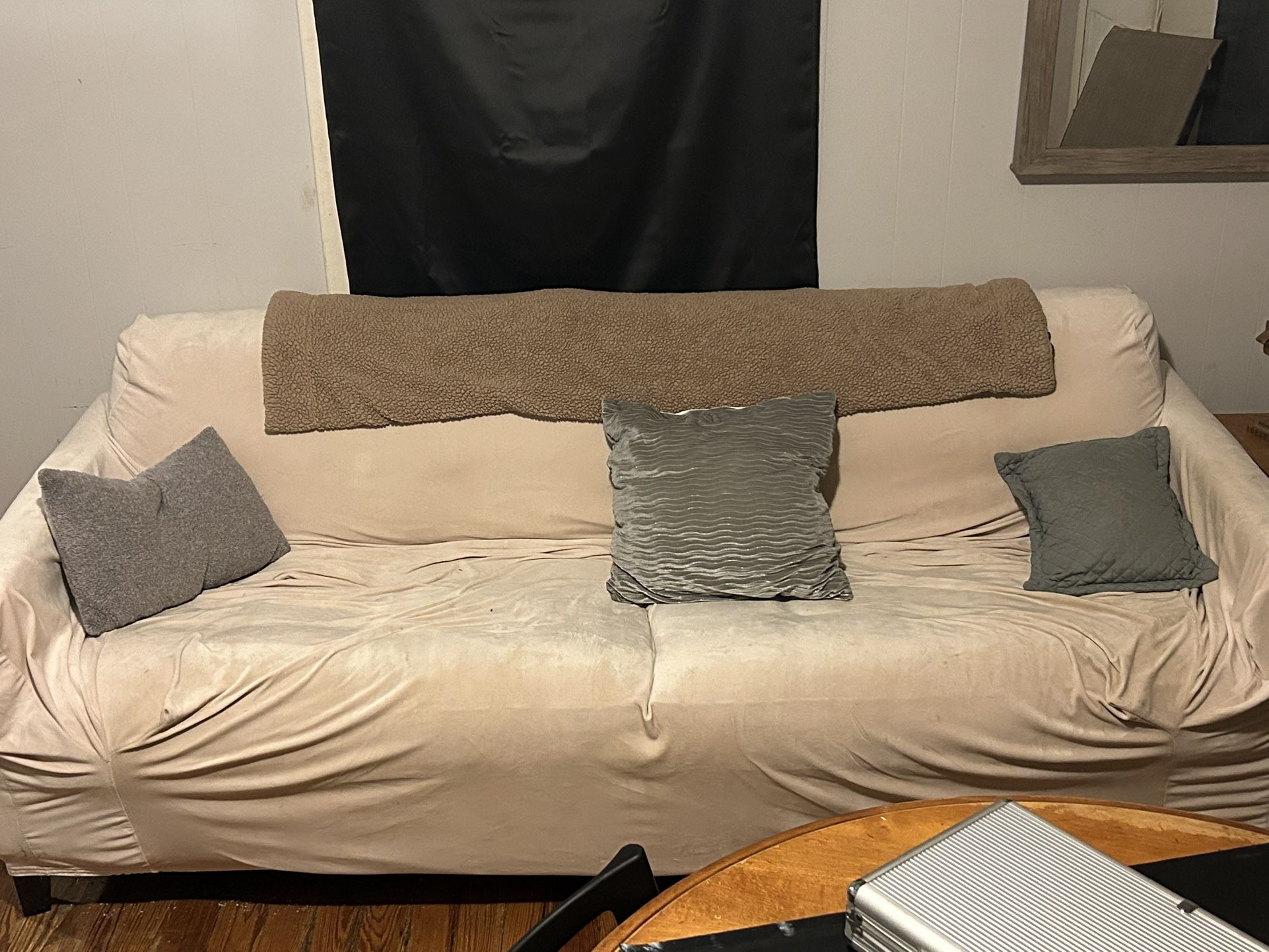Wide Couch 