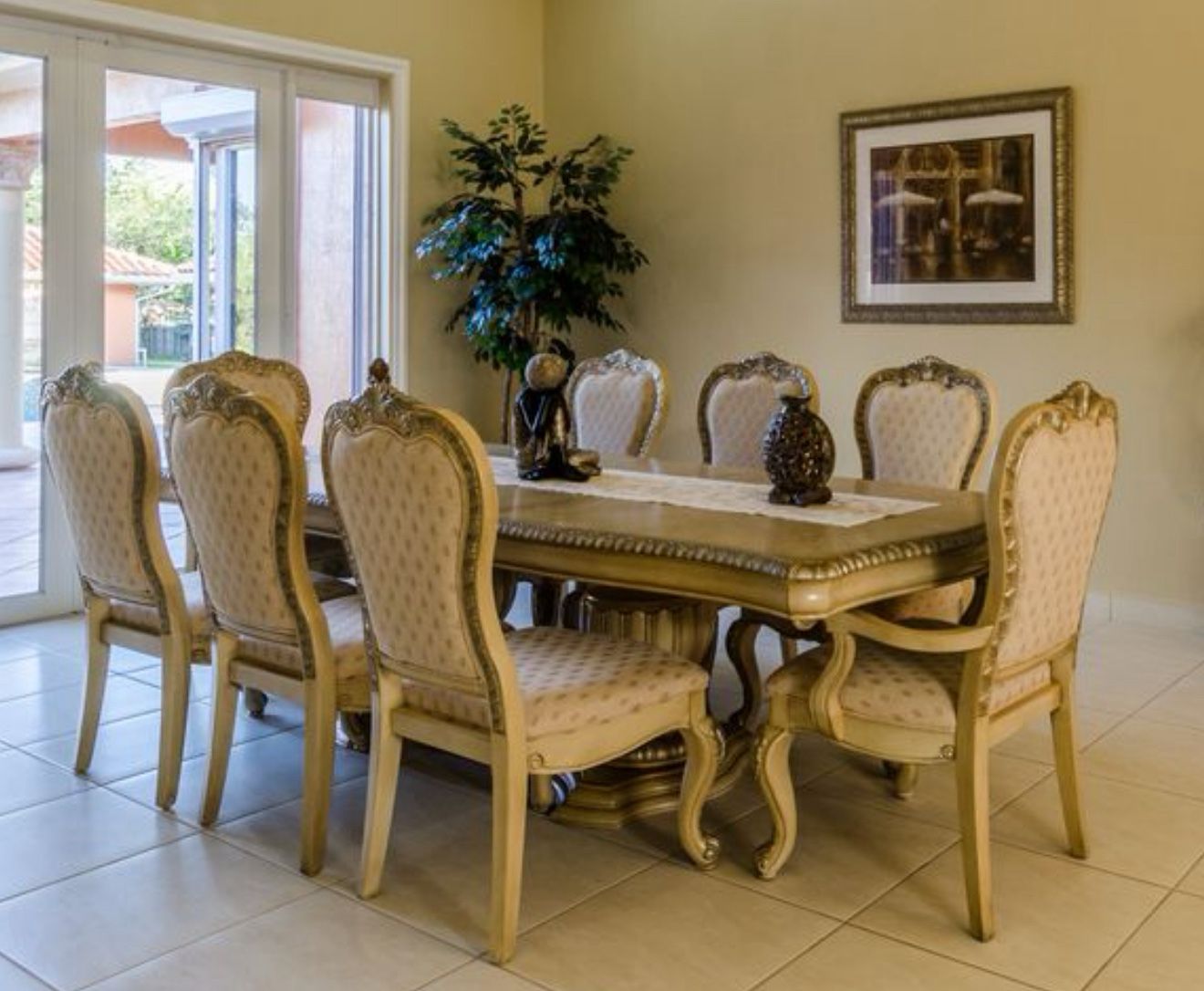 Formal Dining Table & Chairs Make Offer