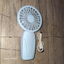 
Portable Handheld Mini Fan New Never Used.