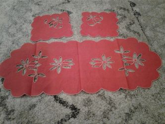 Coffee table runner and coasters