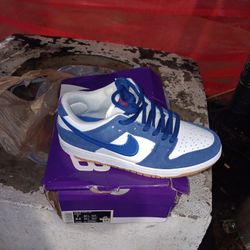 7 NIKE SB DUNKS LOW 