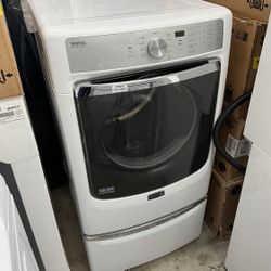 USED MAYTAG GAS DRYER