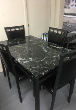 5 Piece Dining Table