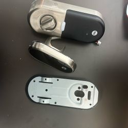 Yale lock used Working Condition