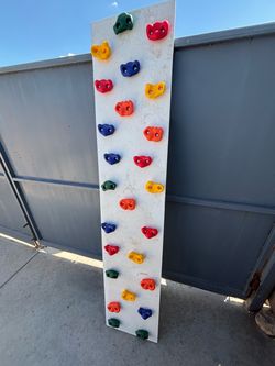 Kids rock climbing board