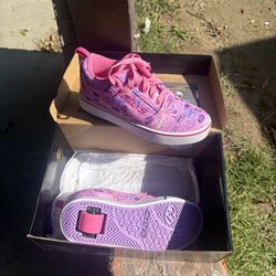 Heefy  Shoes 