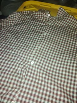 Men's Gingham Button-Down Dress Shirt