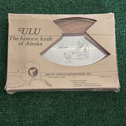 Vintage Alaska Ulu Legendary Knife Of The Arctic Chopper W/ Walnut Wood Stand