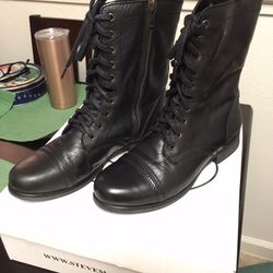 Steve Madden Boots
