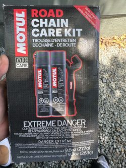 Motorcycle chain care kit