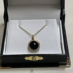 18k Gold Necklace W/ Onyx Diamond Pendant