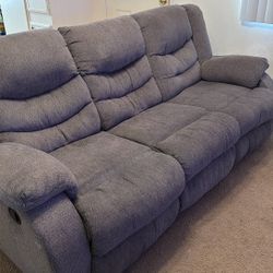 Reclining Sofa / Couch – Works Great – Pickup Only
