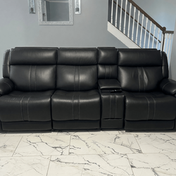 Black Leather L-Shaped Sectional – New Condition, Reclining with Heat - Hiram, GA