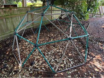 Lifetime Geometric Climbing Dome Jungle Gym