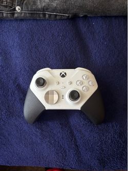 Pro Xbox elite controller white