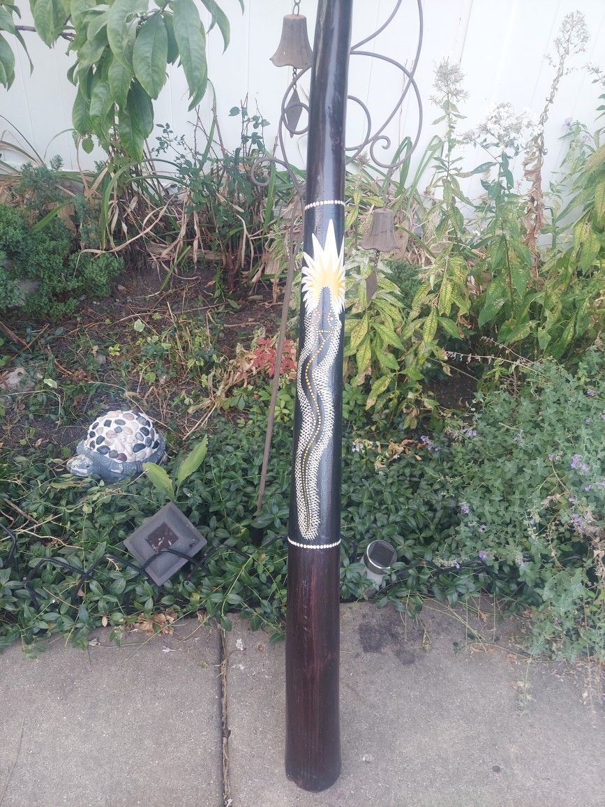 didgeridoo  australian music  instrument 