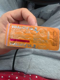 Tadalaf1l cial1s
