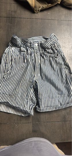 Size 5 vintage Blue White Striped Denim Shorts