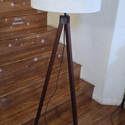60.6 Inch Height Wood Tripod Floor Lamp, Brown