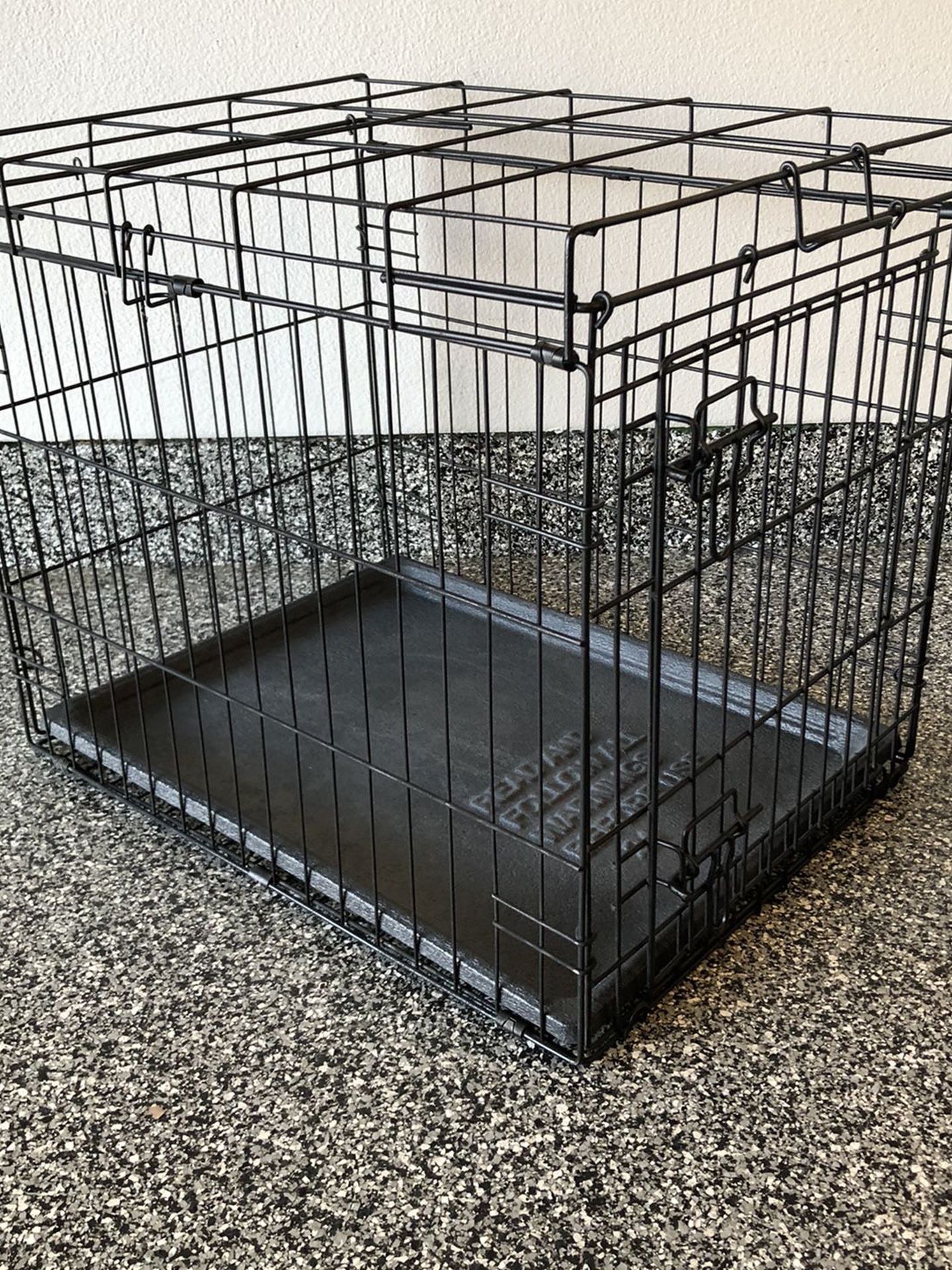 Dog Cage medium (small)