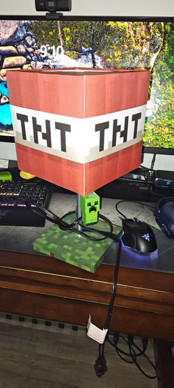Minecraft TNT Block Desk Lamp with 3D Creeper Puller Light $30