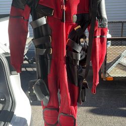 Realistic Deadpool Costume No Mask 150