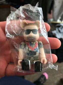 Stussy Medicom 100% bear brick