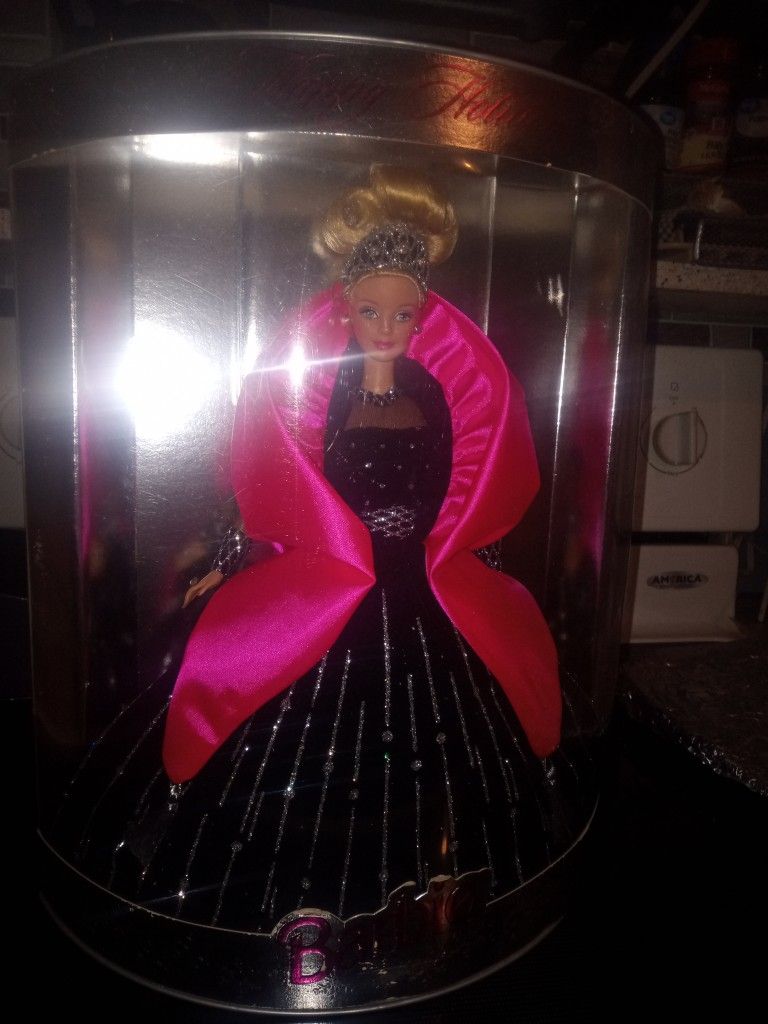 Happy Holidays Barbie # 20200