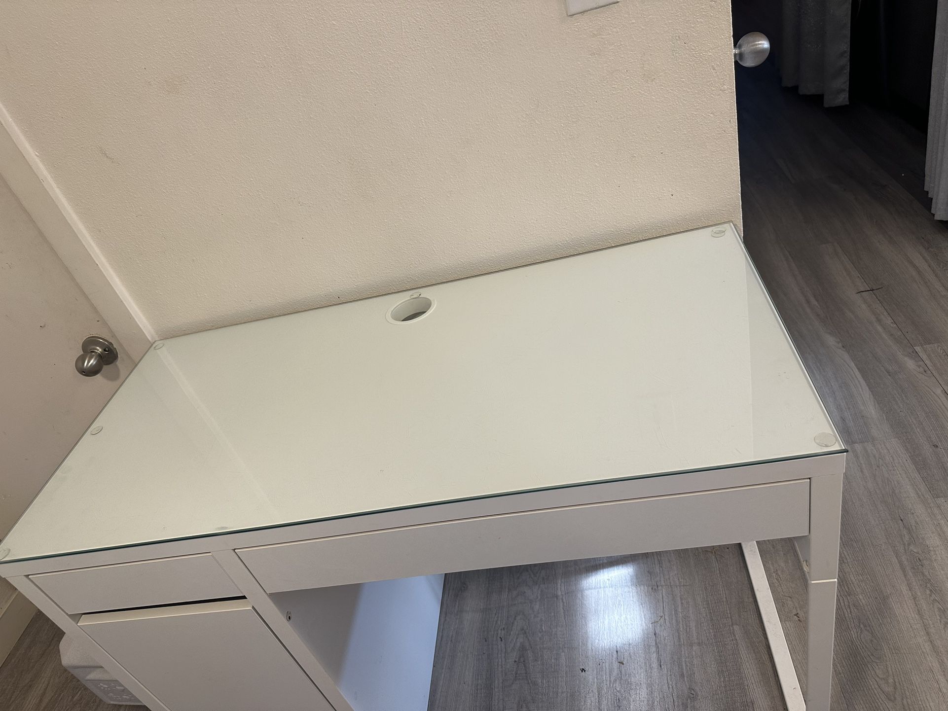 Ikea Micke Desk Glass Top