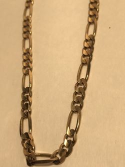 10k solid gold Italy fígaro chain