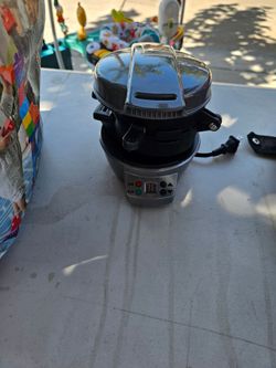 Electric Rotating Sandwich Maker