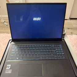 MSI Summit e16 Flip EVO 2 in 1 Laptop